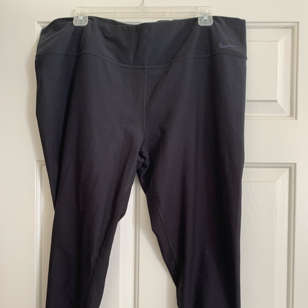 Nike Workout Crop Leggings